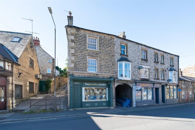 3 bedroom flat for sale