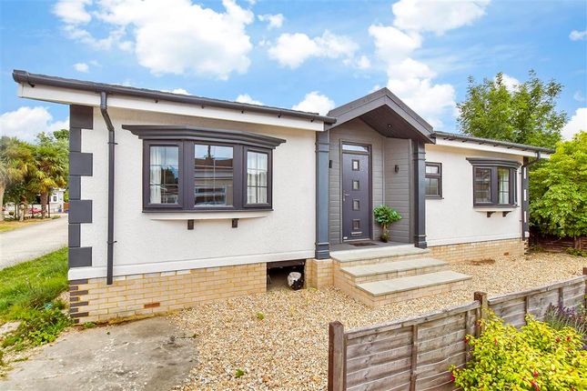 Hook Lane, Aldingbourne, Chichester... 2 bed park home for sale