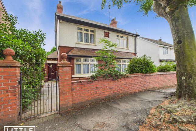 Kiln Lane, Dentons Green, WA10 4 bed detached house for sale