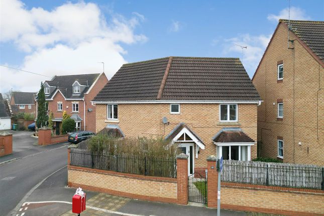 Myrtle Way, Brough 3 bed detached house for sale