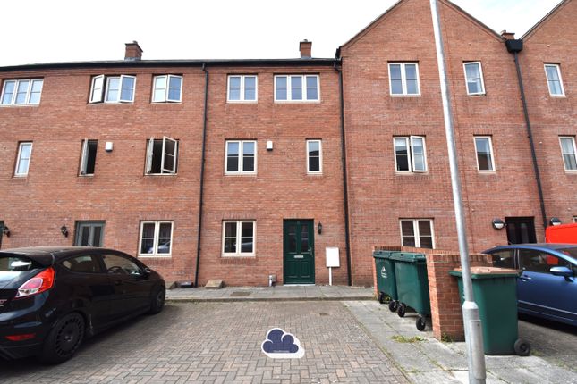 4 bedroom terraced house for sale