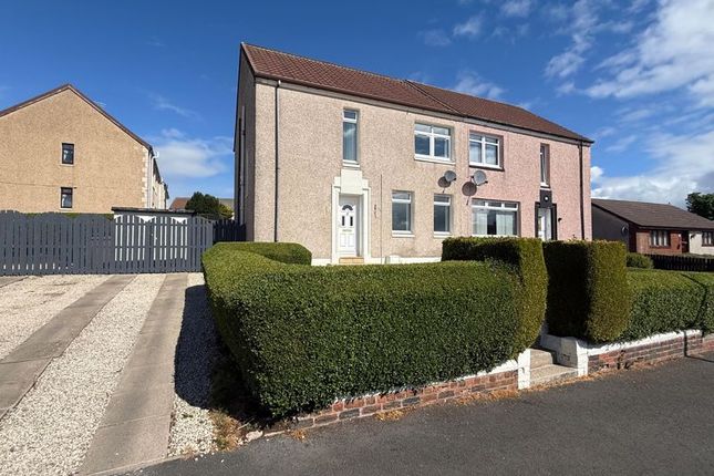 4 bedroom semi-detached villa for sale