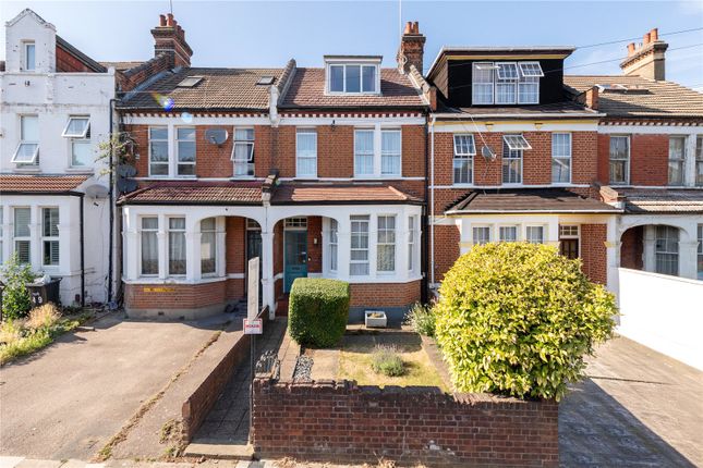 The Limes Avenue, Arnos Grove, N11 3 bed terraced house for sale