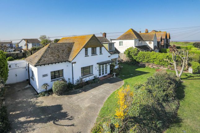 Daryngton Avenue, Birchington, CT7 3 bed detached house for sale