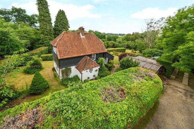 Church Lane, Godalming GU8 2 bed detached house for sale