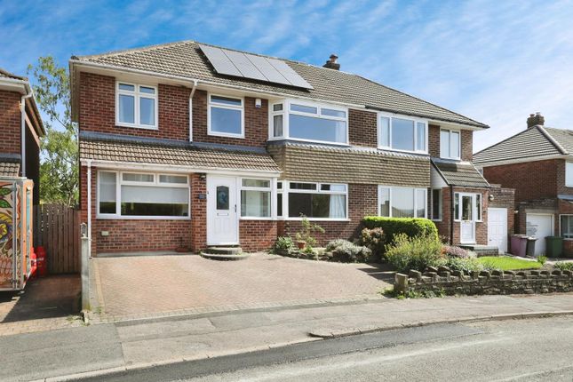 Salisbury Avenue Dronfield, S18 1WD 4 bed semi