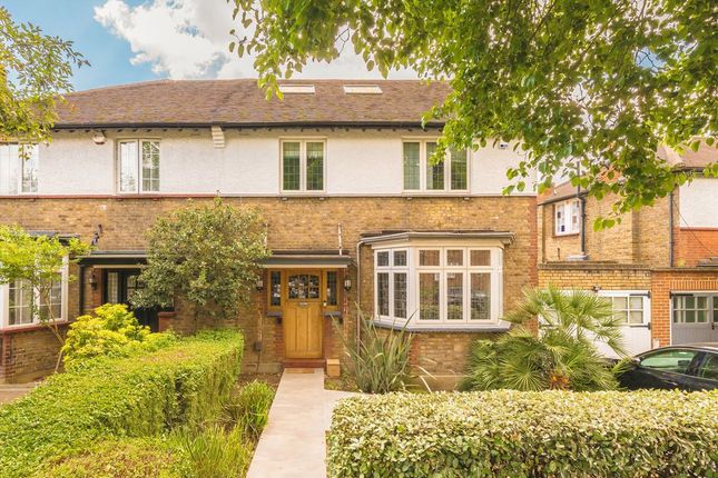 Lynton Road, London W3 4 bed house for sale