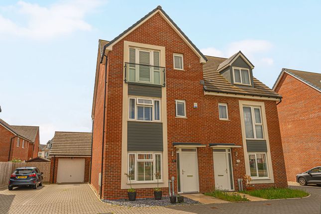 Pearlite Way, Newport, NP19 4 bed semi