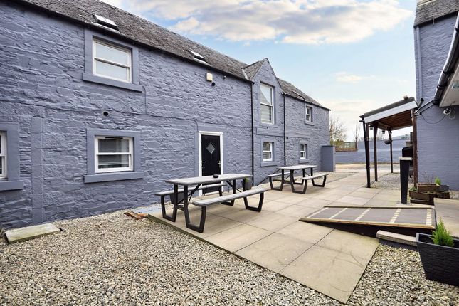 102 Queen Street, Newton Stewart, DG8 2 bed flat for sale