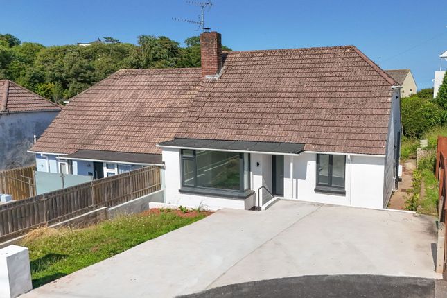 2 bedroom semi-detached bungalow for sale