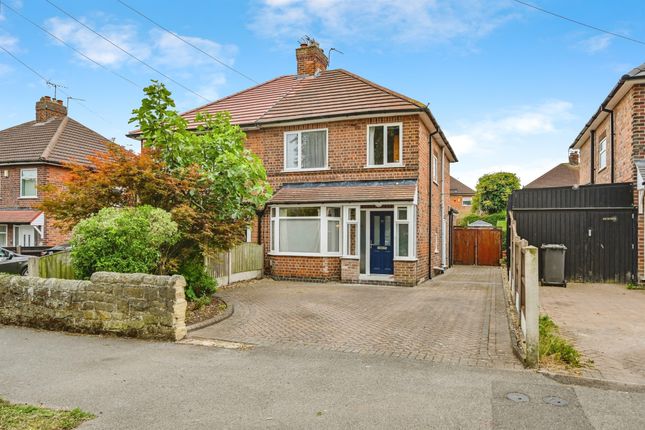 3 bedroom semi-detached house for sale