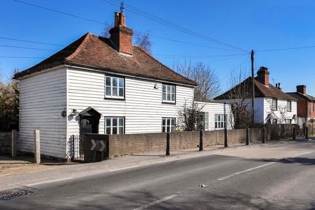 Ashford Road, Ashford TN26 3 bed detached house for sale