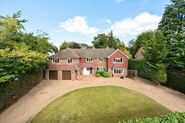 6 bed detached house