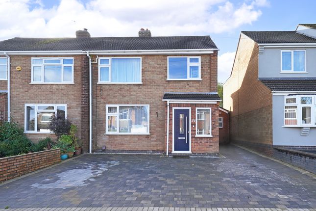 5 bedroom semi-detached house for sale