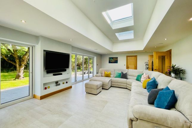 Altwood Drive, Maidenhead SL6 8 bed detached house for sale