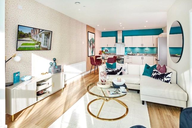 The Brooks, Clayhill Road, Burghfield... 2 bed apartment for sale
