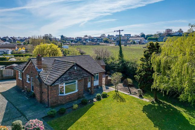 Green Lane, Wakefield WF4 3 bed detached bungalow for sale
