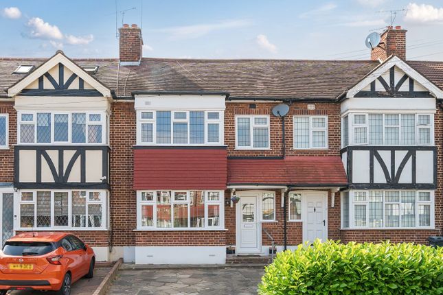 Glastonbury Avenue, Woodford Green 4 bed terraced house for sale