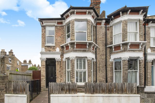 Muschamp Road,  Peckham, SE15 2 bed flat for sale