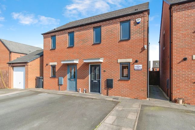2 bedroom semi-detached house for sale