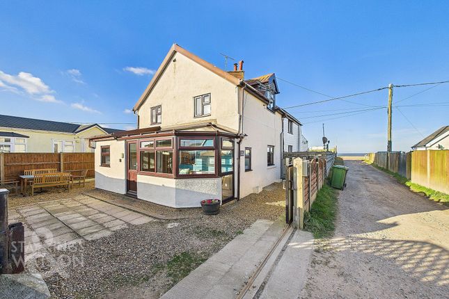 St. Helens Road, Walcott, Norwich 2 bed semi