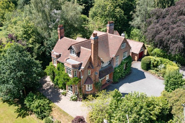 Cherry Hill Road, Barnt Green, B45 5 bed detached house for sale