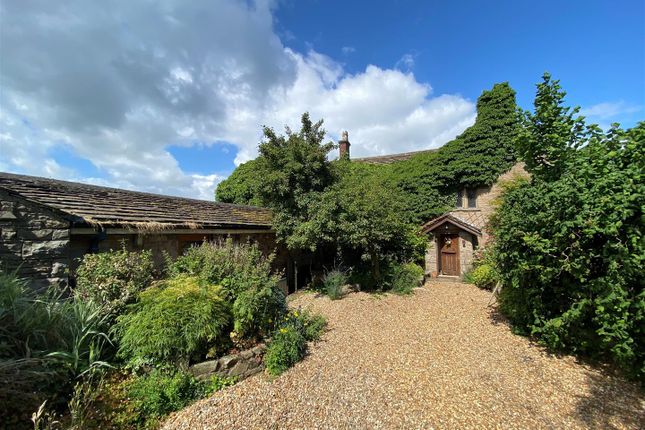 Green Lane, Disley, Stockport 4 bed detached house for sale