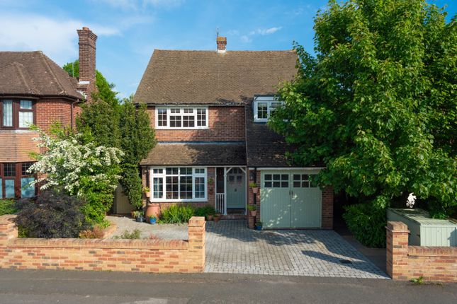 Cherry Garden Road 3 bed detached house for sale