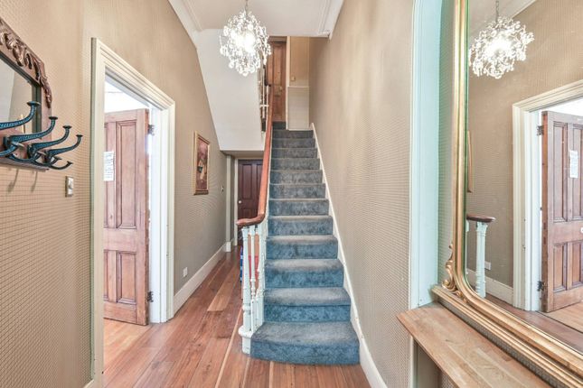 Mill Lane, West Hampstead, NW6 5 bed maisonette for sale