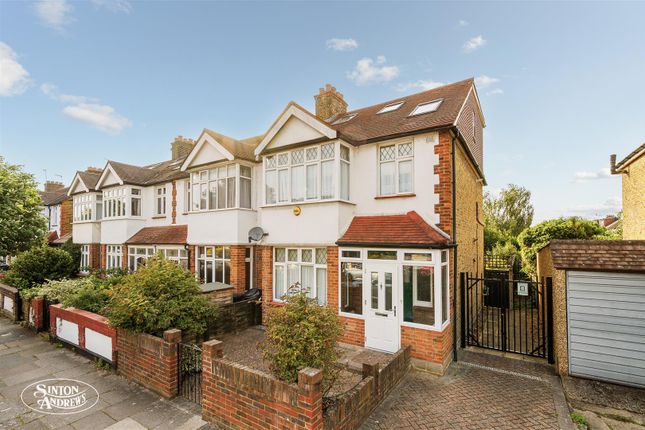 Erlesmere Gardens, Northfields 4 bed end of terrace house for sale