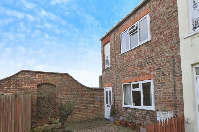 Gordons Terrace, Driffield YO25 3 bed terraced house for sale