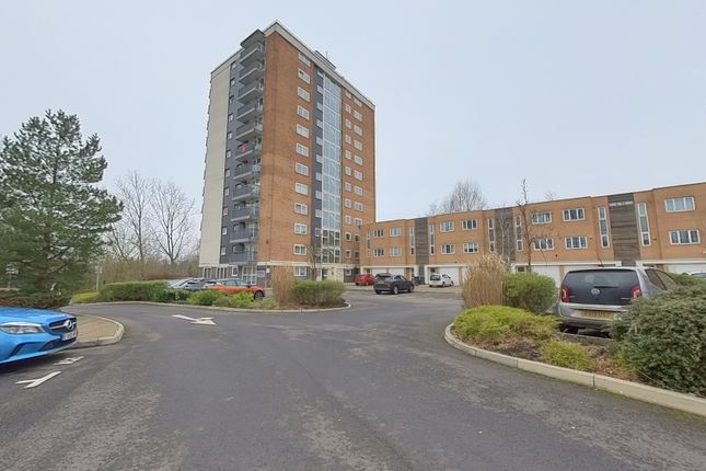 Lakeside Rise, Manchester M9 2 bed flat for sale