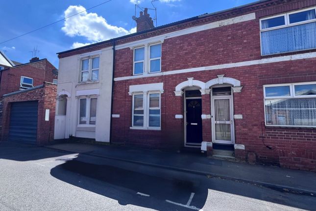 Byron Street, Kingsley Park, NN2 7JE 2 bed terraced house for sale