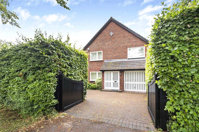 Manor Park Avenue, Princes Risborough... 3 bed detached house for sale