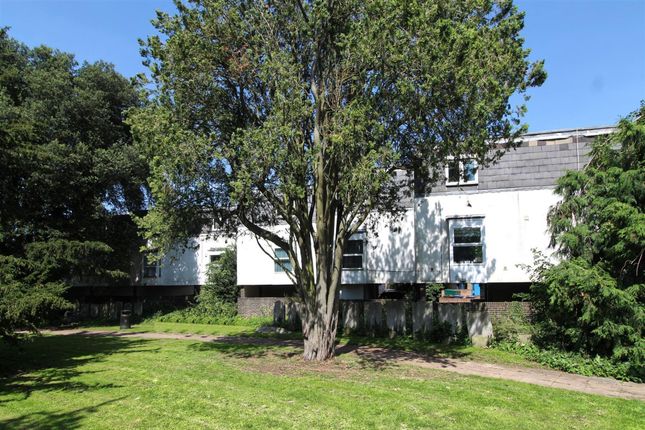 Church Row, Ware, SG12 1 bed flat for sale