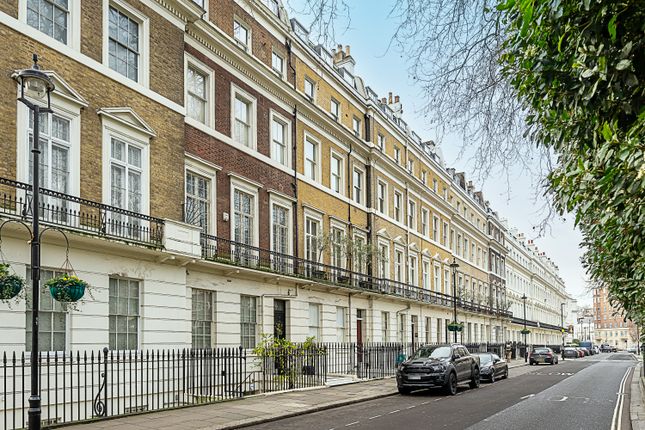 5 bedroom flat for sale
