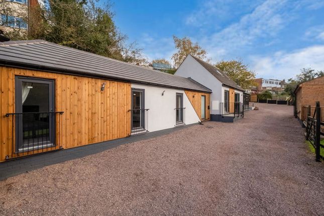 7 bed light industrial