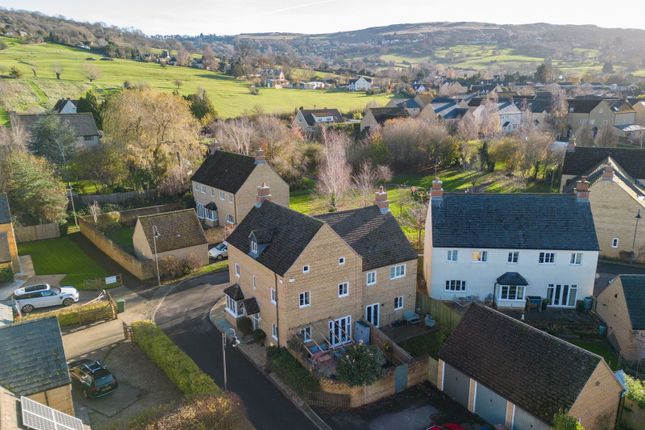 4 bedroom semi-detached house for sale