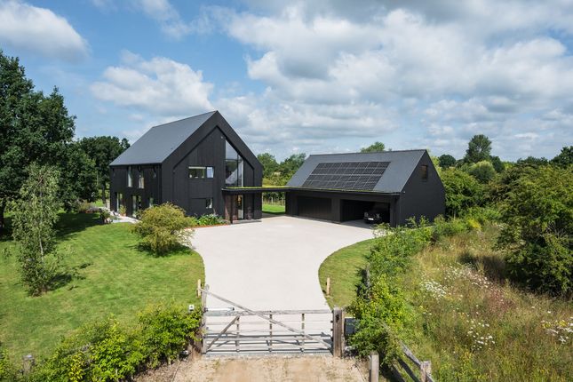 4 bed property