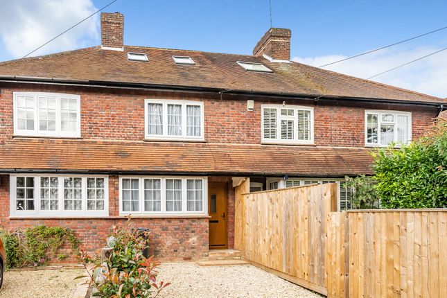 Beaconsfield HP9 3 bed terraced house for sale