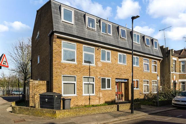 Terrick Road, London N22 1 bed apartment for sale