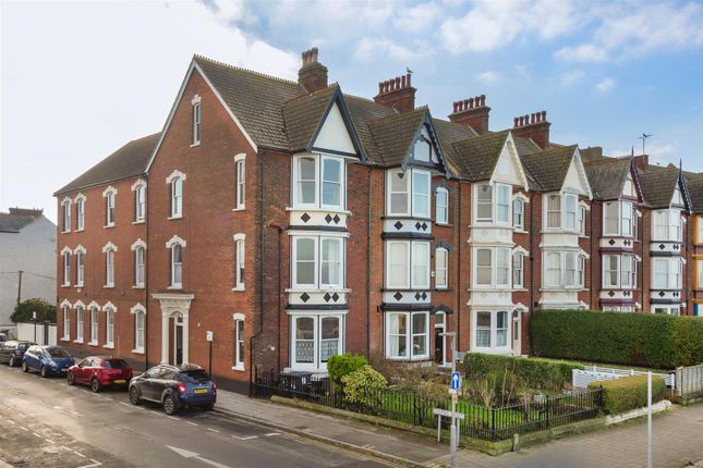 Central Parade, Herne Bay 5 bed end of terrace house for sale
