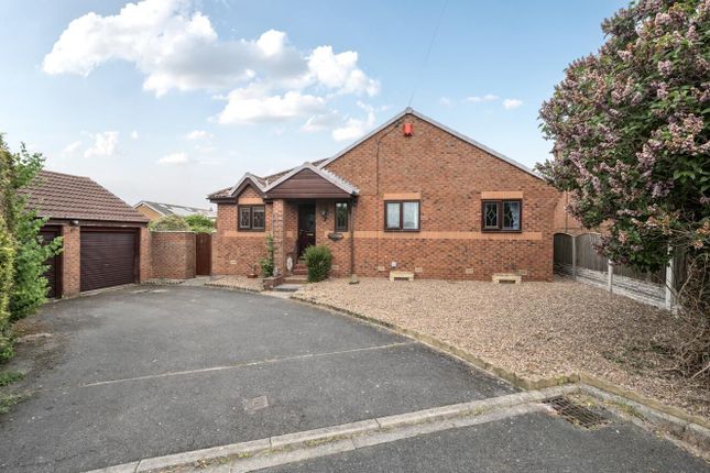 Tabard Hamlet, Eggborough, Goole 3 bed detached bungalow for sale