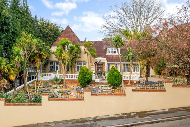 Benellen Road, Bournemouth, Dorset, BH4 6 bed detached house for sale