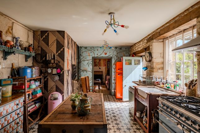 Atworth, Wiltshire 6 bed detached house for sale