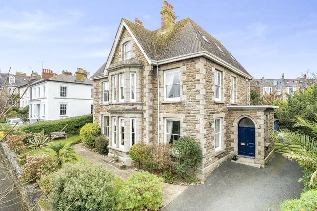 7 bedroom detached house for sale