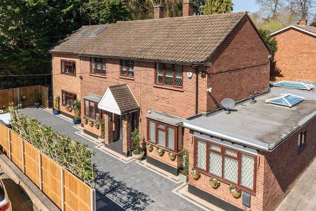 Hampden Way, Watford 5 bed house for sale