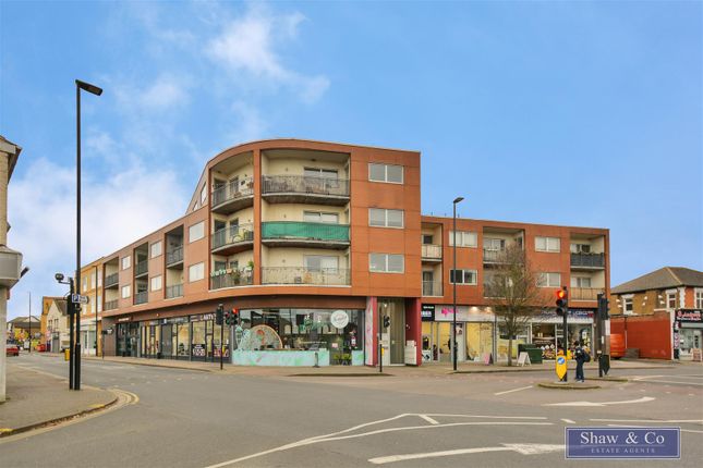 Denestock House, Bell Road, Hounslow TW3 2 bed apartment for sale