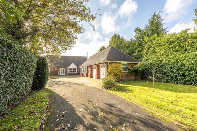 Redlake Road, Pedmore, DY9 0RU 3 bed detached bungalow for sale