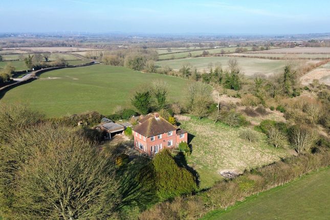 Hinton Parva, Wiltshire, SN4 0DW 5 bed detached house for sale
